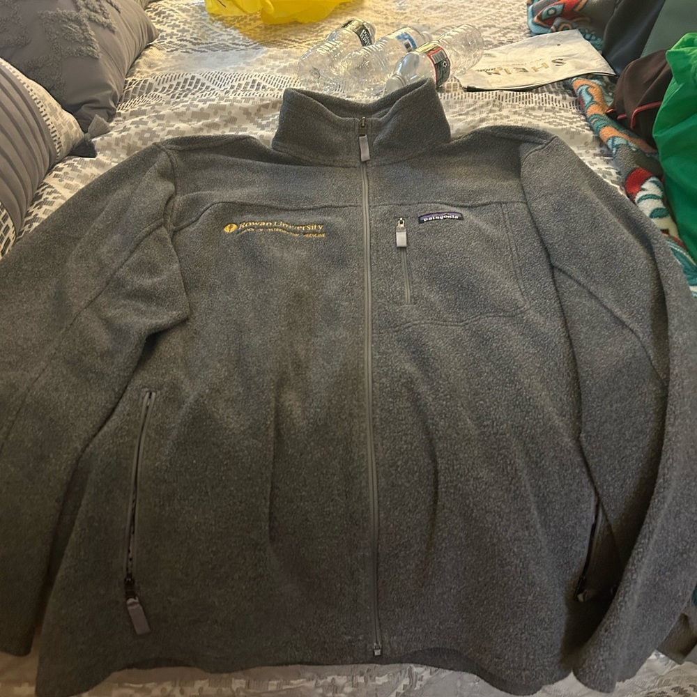 Rowan SOM fleece zip up NEVER WORN Size large